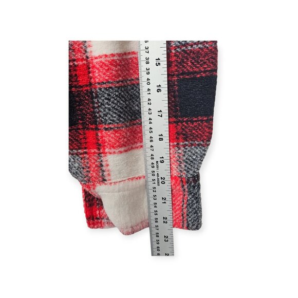 Veveret Plaid Button Down Shacket Women's Small Red Black Buffalo Check - Picture 7 of 9